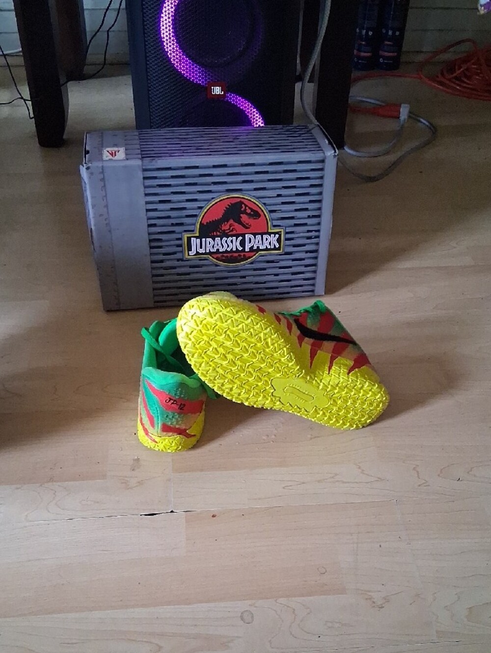 Ja3 Jurassic Park Explorer - Picture 4 of 4